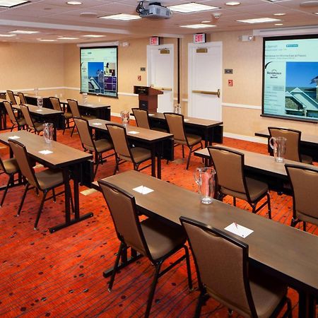 Residence Inn By Marriott Wichita East At Plazzio Ngoại thất bức ảnh