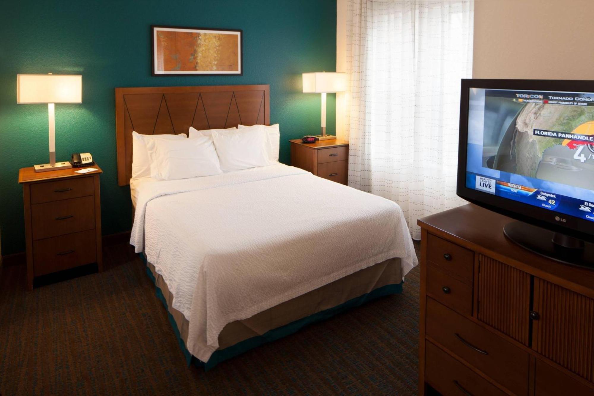 Residence Inn By Marriott Wichita East At Plazzio Ngoại thất bức ảnh