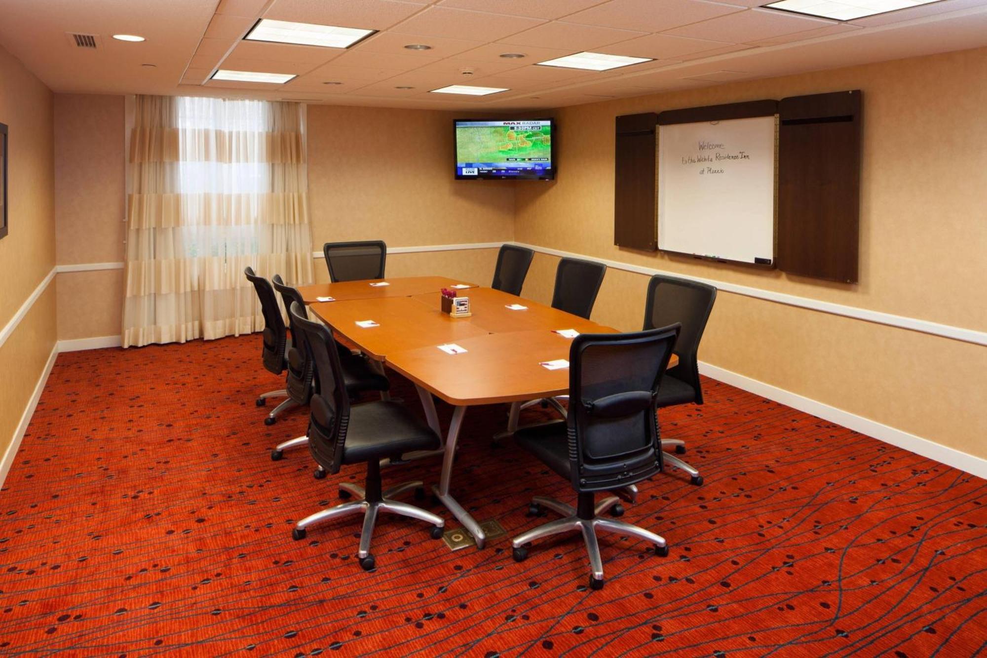 Residence Inn By Marriott Wichita East At Plazzio Ngoại thất bức ảnh